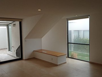 CASA EN EL REFUGIO QRO BAJA DE PRECIO E1
