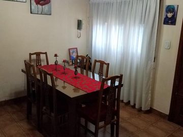 Casa - Temperley Oeste