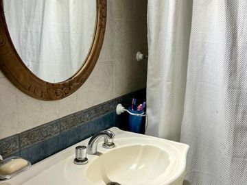 Casa en venta - 4 Dormitorios 2 Baños - Cochera - 1.000Mts2 - Chascomús