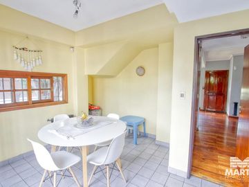 Dúplex: 3 dormitorios con patio, terraza y cochera - Villa Martelli