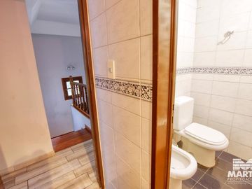 Dúplex: 3 dormitorios con patio, terraza y cochera - Villa Martelli