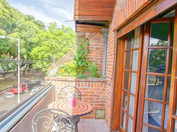 Dúplex: 3 dormitorios con patio, terraza y cochera - Villa Martelli