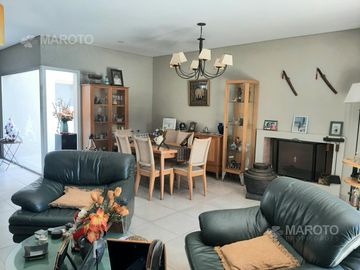 CASA EN VENTA Y ALQUILER DE TEMPORADA - SAN GABRIEL - MAROTO PROPIEDADES