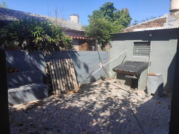 Casa en Garin-V.Angelica
