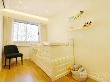 4 ambientes reciclado a nuevo con dependencia y cochera! A 100 m Alto Palermo!