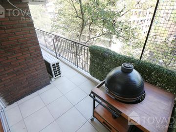 4 ambientes reciclado a nuevo con dependencia y cochera! A 100 m Alto Palermo!