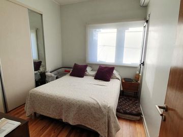 Excelente PH en Villa Urquiza reciclado a nuevo!