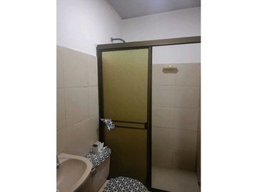 Vendo casa Mucho lote 1 Etapa 7