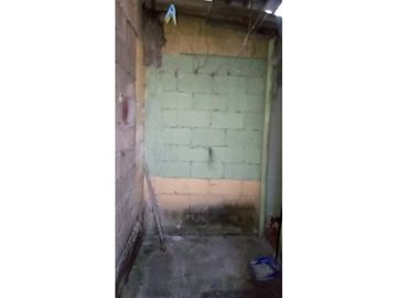 Vendo casa Mucho Lote 1