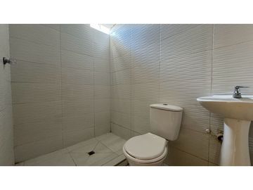 Casa esquinera con apartamentos y local en venta Barrio Nuevo Palmira