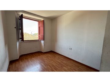 Casa esquinera con apartamentos y local en venta Barrio Nuevo Palmira