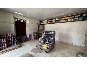 Casa esquinera con apartamentos y local en venta Barrio Nuevo Palmira