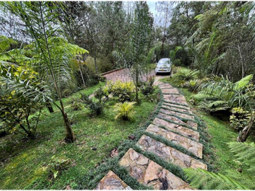 Venta casa o cabaña campestre con 4 habit. en el Retiro vereda Chuscal
