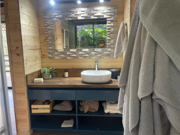 Venta casa o cabaña campestre con 4 habit. en el Retiro vereda Chuscal