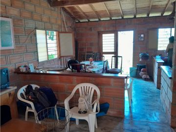 VENTA CASA FINCA VEREDA MESTIZAL SAN JERONIMO ANTIOQUIA