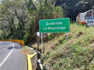 VENTA CASA FINCA VEREDA MESTIZAL SAN JERONIMO ANTIOQUIA