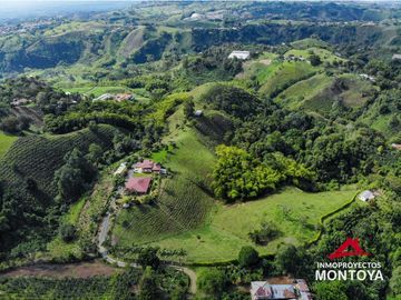 Finca con potencial turístico a 12 min de Filandia, Quindío