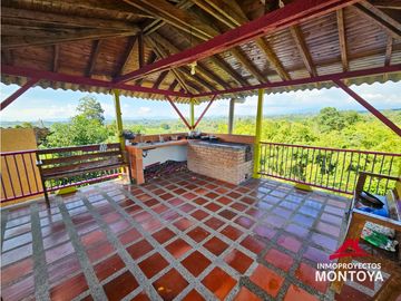 Finca con potencial turístico a 12 min de Filandia, Quindío