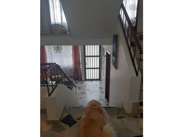 SE VENDE CASA AMPLIA SAN PABLO ZIPAQUIR
