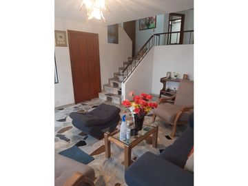 SE VENDE CASA AMPLIA SAN PABLO ZIPAQUIR