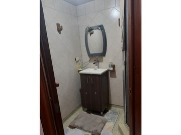 SE VENDE CASA AMPLIA SAN PABLO ZIPAQUIR