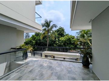 APARTAMENTO DUPLEX PARA ESTRENAR, 3 ALCOBAS, 147MTS, CUIDAD JARDIN