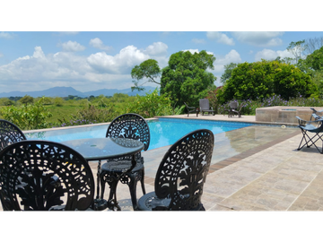 Venta Hotel Montenegro Quindio COD: 8015700