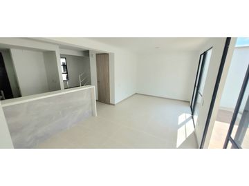 Se vende casa en Alfaguara, parque Natura. para estrenar. SZ