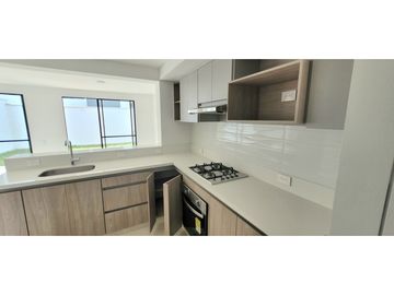 Se vende casa en Alfaguara, parque Natura. para estrenar. SZ