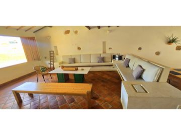 Vendo Casa caracoli Villanueva Barrio la Ceiba
