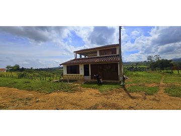 Vendo Casa caracoli Villanueva Barrio la Ceiba