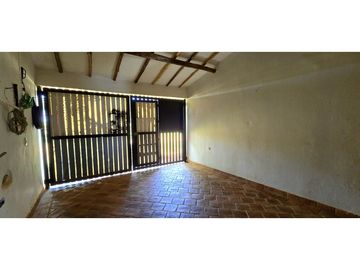 Vendo Casa caracoli Villanueva Barrio la Ceiba