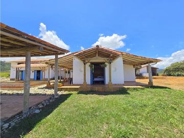 Vendo Parcela Villa Alicia Barichara