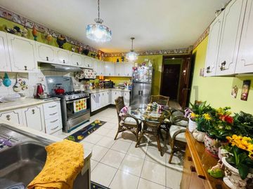 CASA EN URB. SANTA TERESA DE MONTERRICO