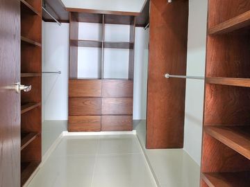 Casa en VENTA en LOMAS DE LA RIOJA