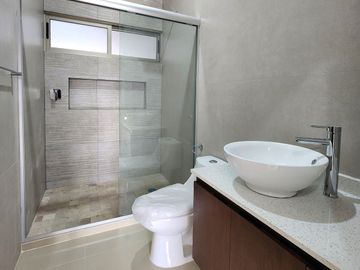 Casa en VENTA en LOMAS DE LA RIOJA
