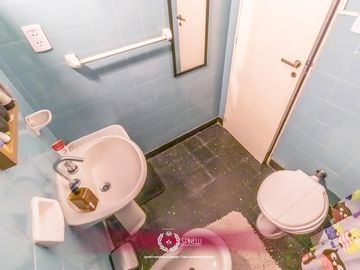 Venta departamento 2 ambientes 43M² con balcón al frente en Boedo con renta asegurada apto crédito
