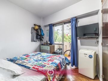 Venta departamento 2 ambientes 43M² con balcón al frente en Boedo con renta asegurada apto crédito