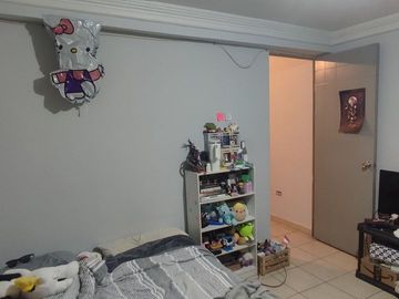 SE VENDE casa en esquina en Fracc. El Campanario