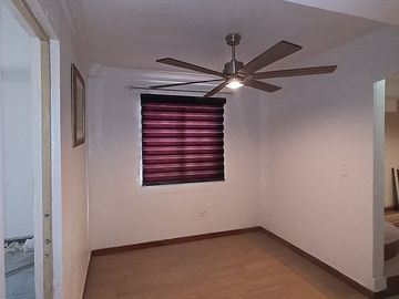 SE VENDE casa en esquina en Fracc. El Campanario