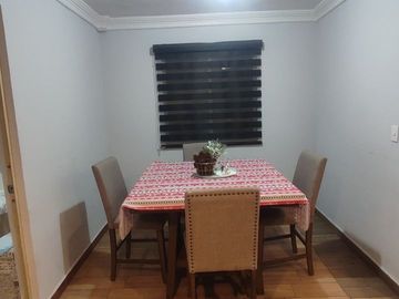 SE VENDE casa en esquina en Fracc. El Campanario