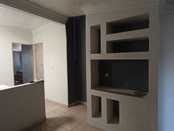 SE VENDE casa en esquina en Fracc. El Campanario