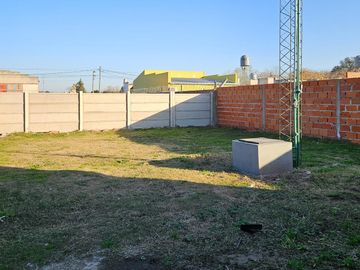 2 casas a estrenar en Lobos, Bs As