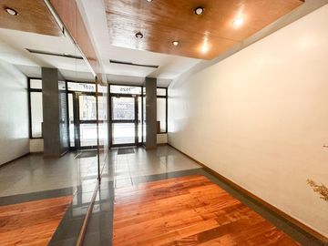 Departamento en venta en Centro, Rosario, 2 dormitorios con cochera y vista abierta !