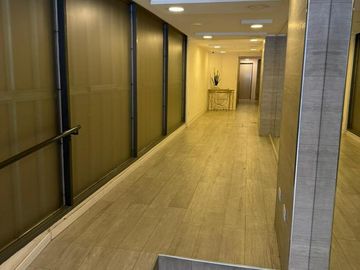 DEPARTAMENTO DE 4 AMBIENTES VENTA EN Sitio de Montevideo 53 7°D (LANUS)