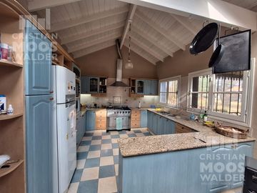 Impecable Casa en Venta a metros Av de los Lagos  Escobar