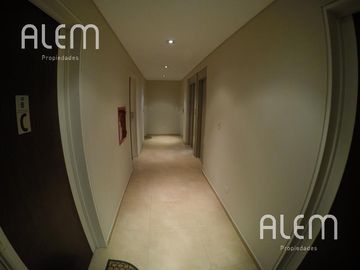 Departamento 2 ambientes Pellegrini 228