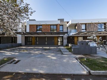 Casa - Chacras del Sur