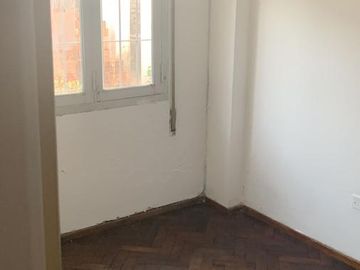 Venta casa al frente 3 dormitorios fisherton