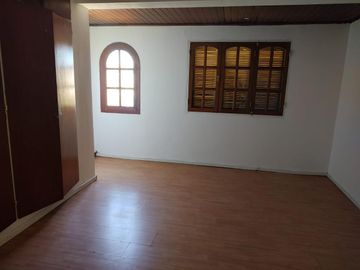 Casa - Santa Genoveva